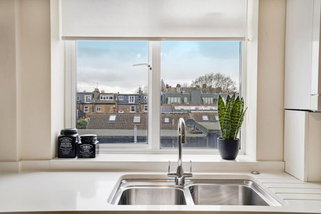 The Camden Suite Bright & Beautiful 2-Bed City Retreat London Eksteriør billede