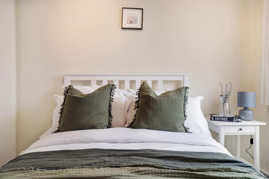 The Camden Suite Bright & Beautiful 2-Bed City Retreat London Eksteriør billede